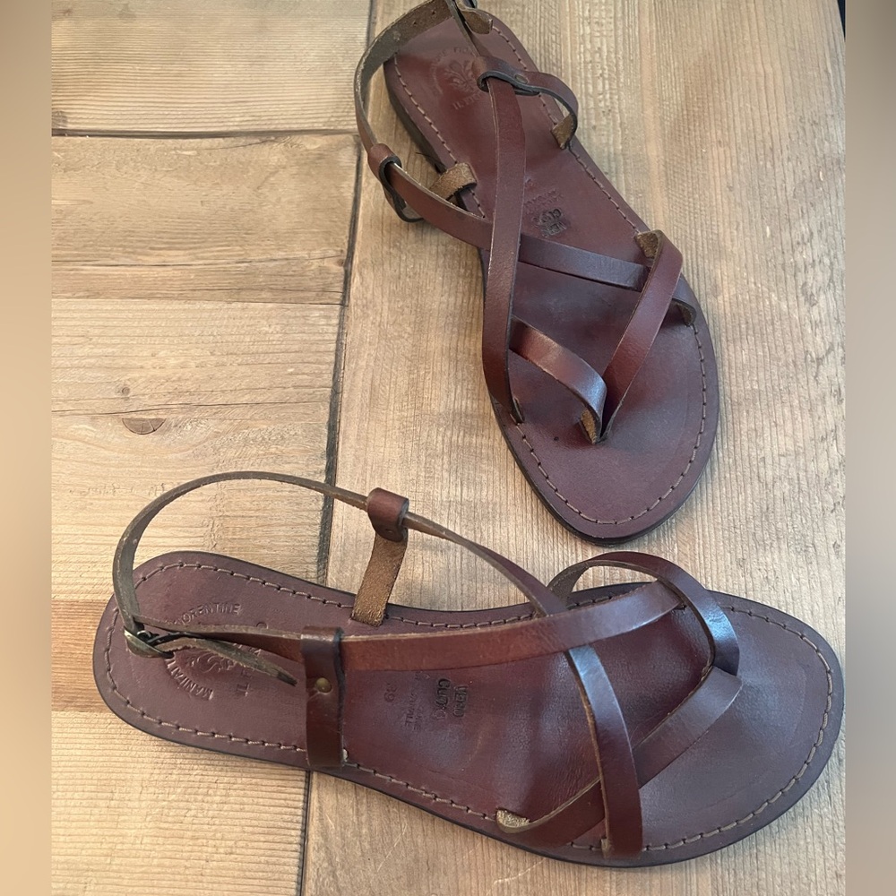 Brown Leather Strappy Sandals - Women's Casual Sandal